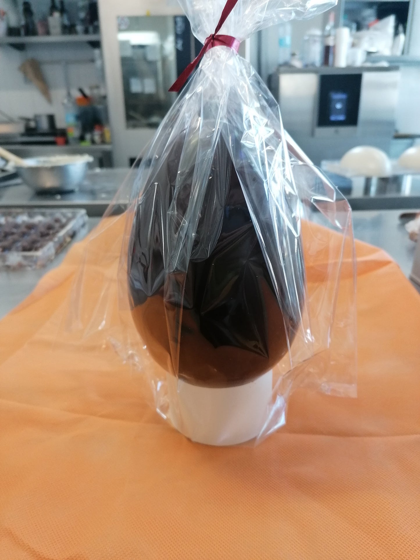 Uova cioccolato fondente 60% nocciole bio vegan da 250gr 350gr 600gr artigianale