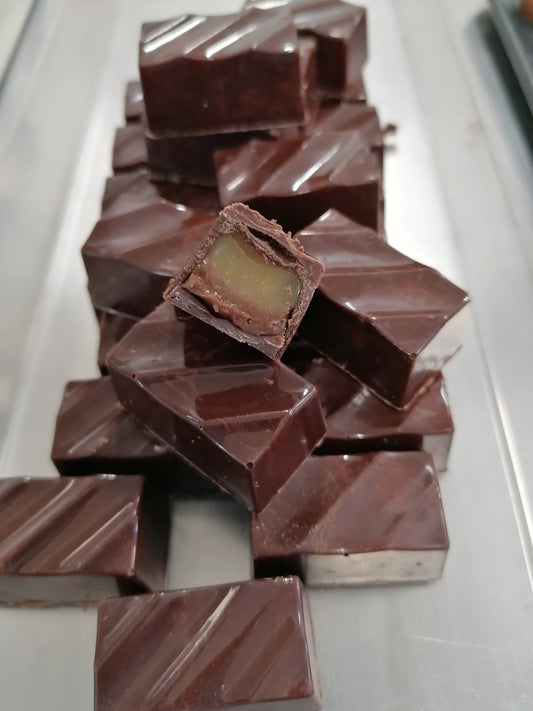 Cioccolatini al caramello salato e ganache VEGAN artigianali  al cioccolato 60% 100gr